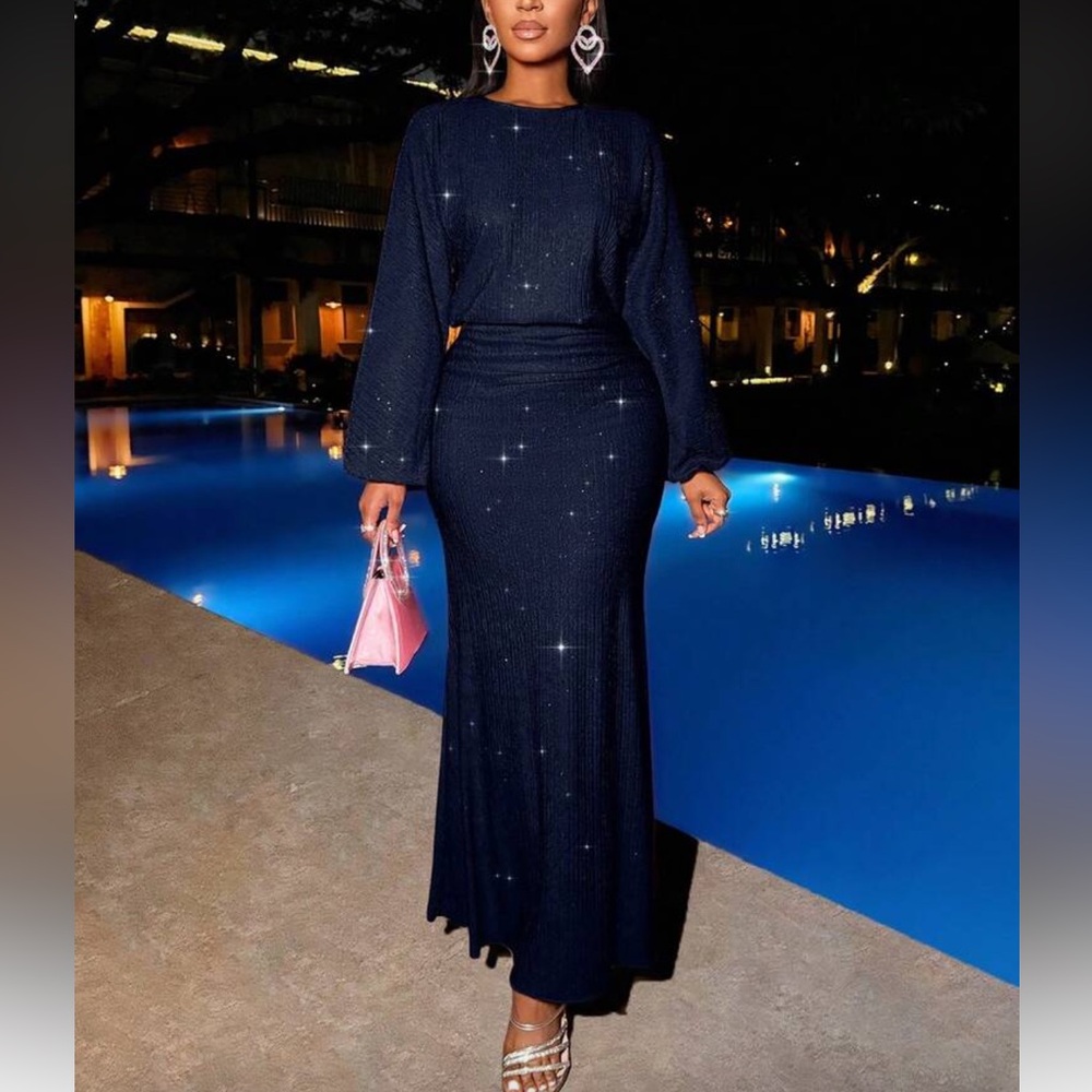 Elegant Navy Blue Long Sleeve Maxi Dress